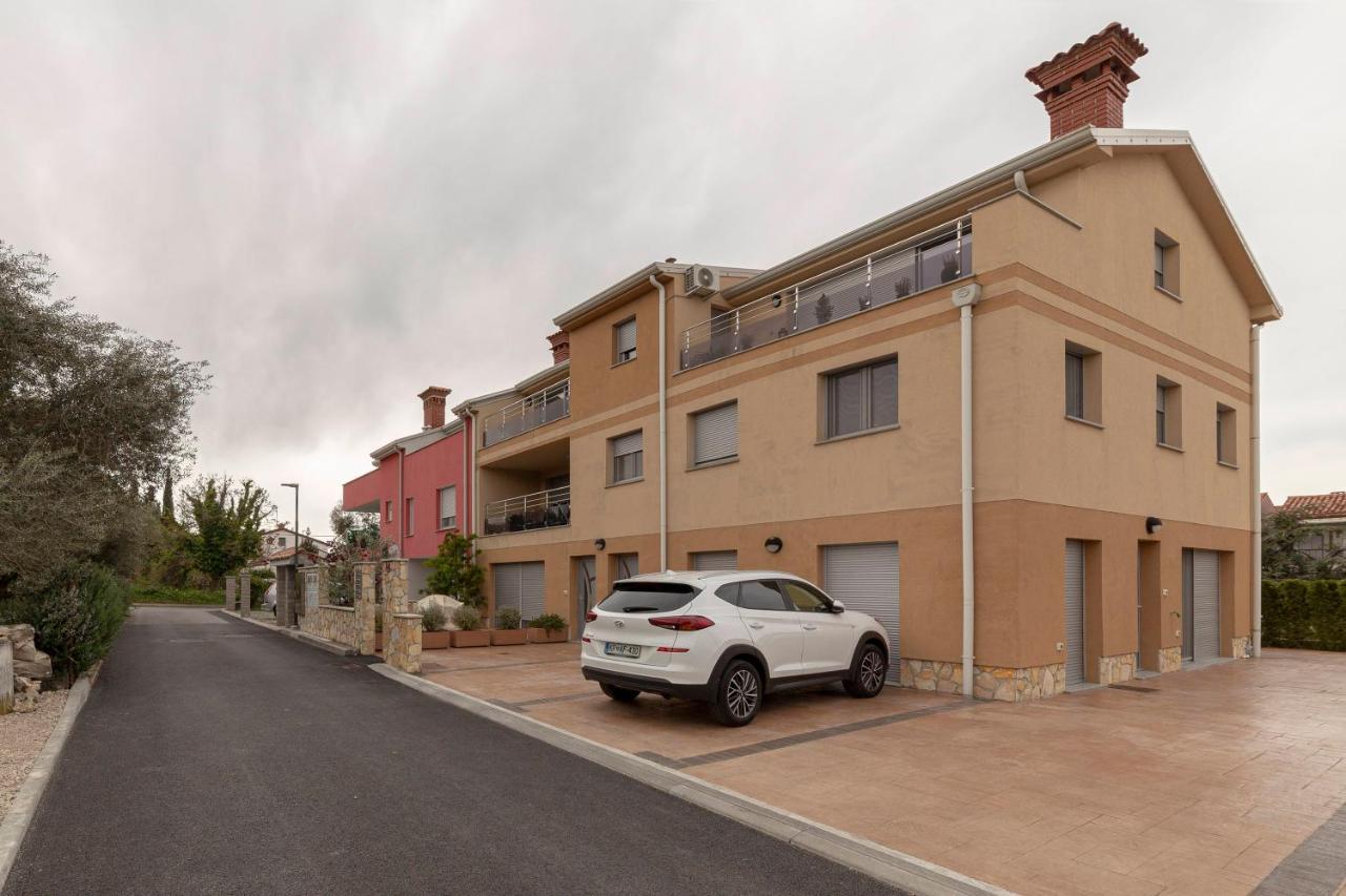 Apartments Era イゾラ エクステリア 写真